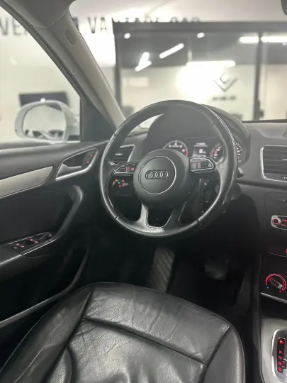 Q3 1.4 TFSI Ambition S Tronic