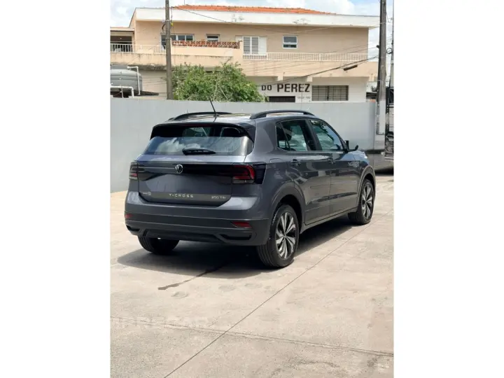 T-CROSS 1.0 200 TSI TOTAL FLEX AUTOMÁTICO