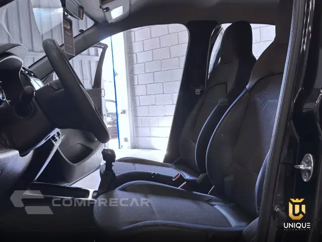 KWID - 1.0 12V SCE INTENSE MANUAL