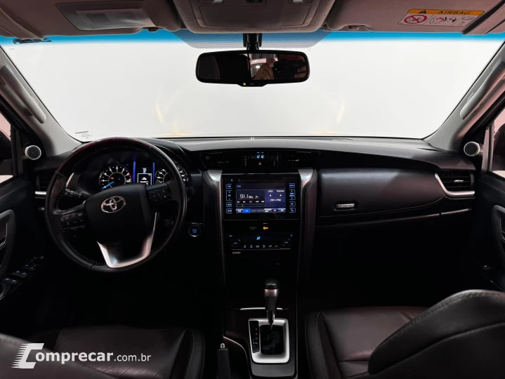 HILUX SW4 2.7 SRV 7 LUGARES 4X2 16V FLEX 4P AUTOMÁTICO