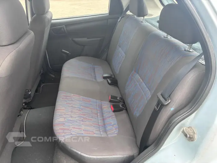 CELTA 1.0 MPFI Life 8V