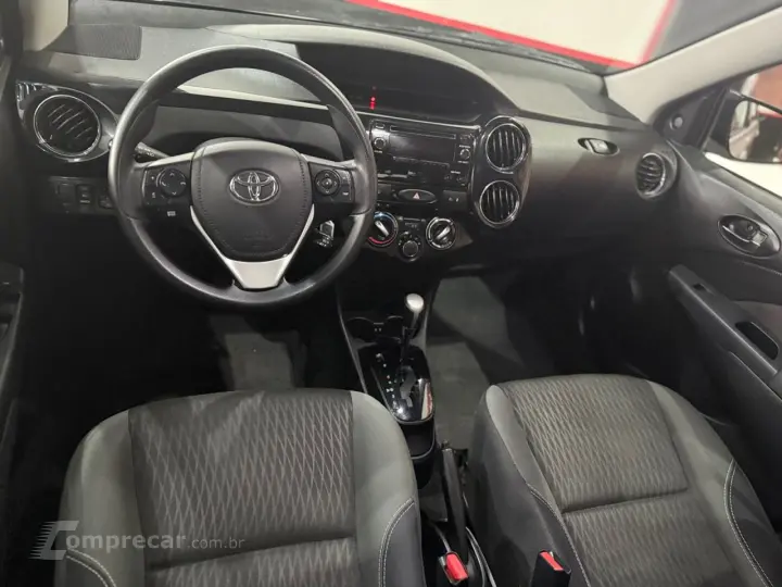 Etios Sedan 1.5 16V 4P FLEX X PLUS AUTOMÁTICO