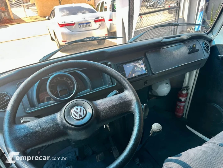 Kombi 1.4 FLEX STD 9 LUGARES