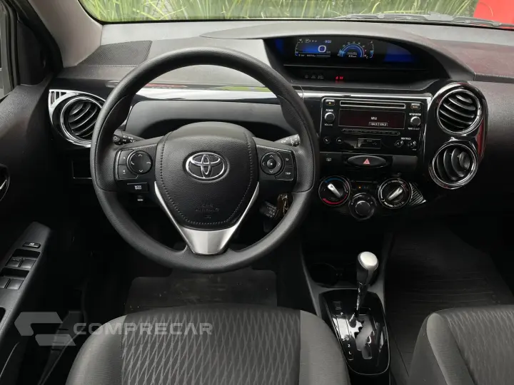 ETIOS 1.5 XS 16V FLEX 4P AUTOMÁTICO