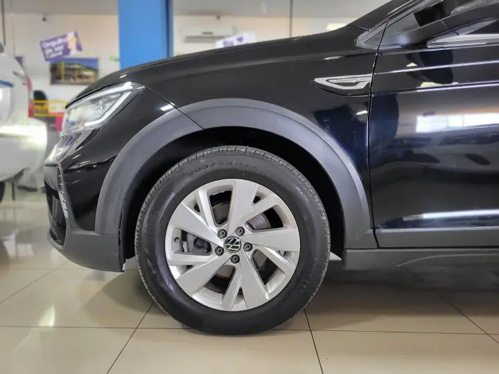 Nivus Comfortline 1.0 200 TSI Flex Aut.