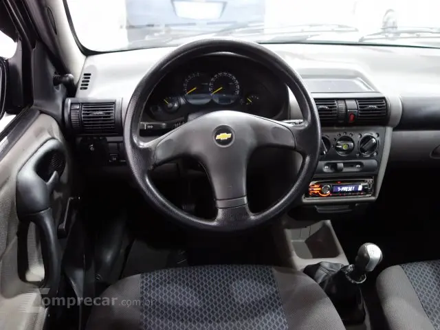 CLASSIC - 1.0 MPFI LS 8V 4P MANUAL