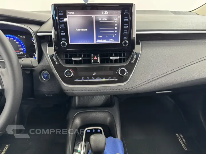 COROLLA 1.8 VVT-I Hybrid Altis