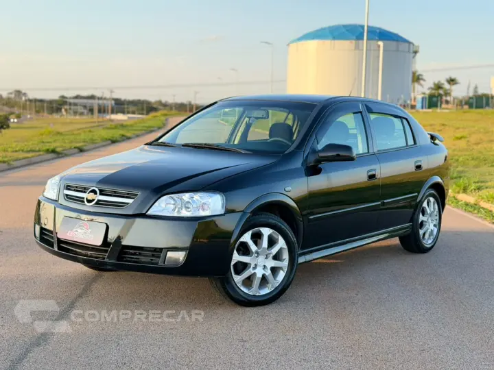 ASTRA 2.0 MPFI Advantage 8V