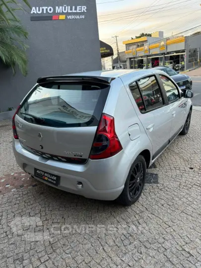SANDERO 1.6 GT Line Limited