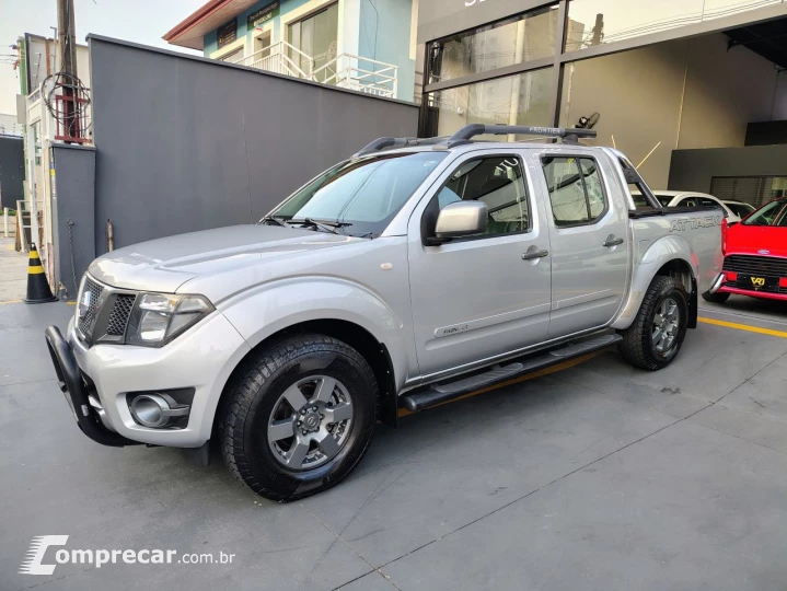 Frontier SV AT.CD 4x4 2.5 TB Diesel Mec.