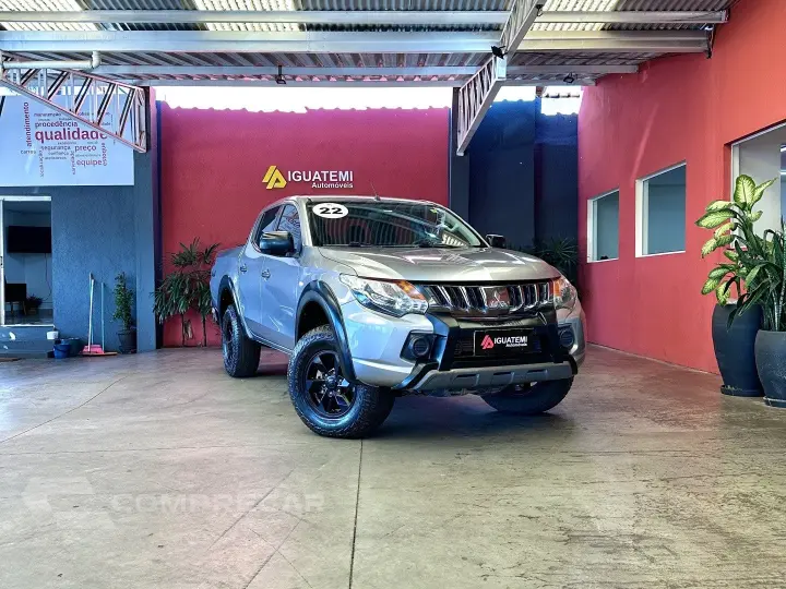 L200 TRITON 2.4 16V TURBO DIESEL OUTDOOR GLS CD 4X4 AUTOMÁTI