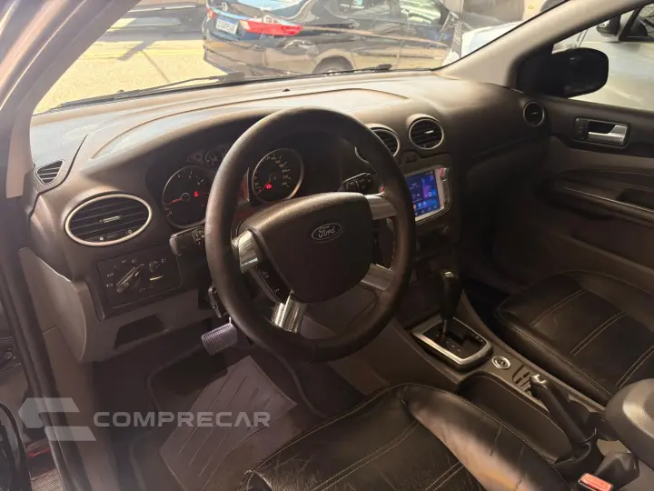 FOCUS 2.0 Titanium 16V