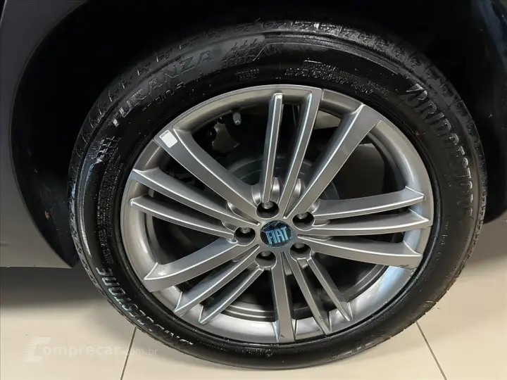 FASTBACK 1.0 TURBO 200 FLEX CVT