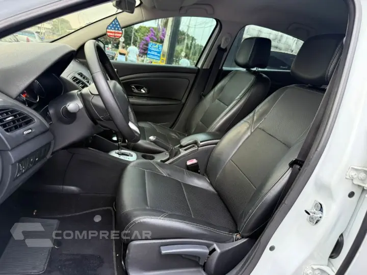 FLUENCE Sed. Dynamique 2.0 16V FLEX Aut.