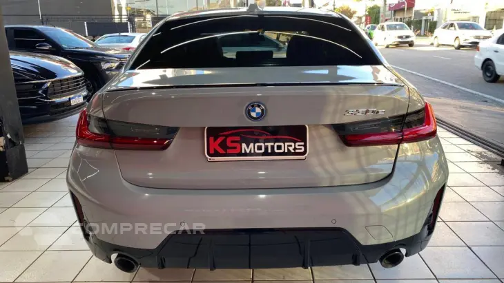 BMW 330e 2.0 16V TURBO M SPORT