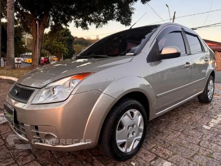 Fiesta Sed. 1.6 8V Flex 4p