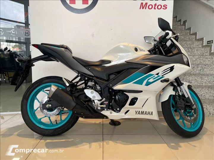YZF R3