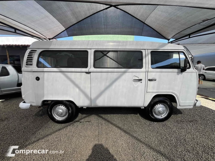KOMBI 1.4 MI STD LOTAÇÃO 8V FLEX 3P MANUAL