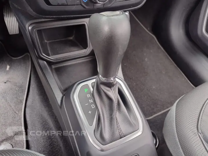 RENEGADE 1.8 16V Longitude