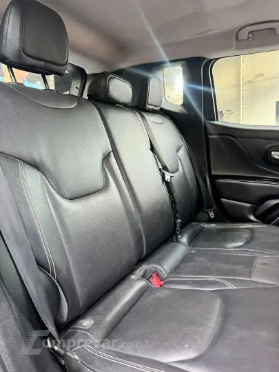 Renegade Longitude 1.8 4x2 Flex 16V Aut.