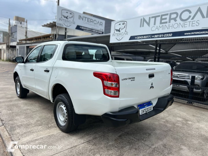 L200 TRITON 2.4 16V Turbo GL CD 4X4