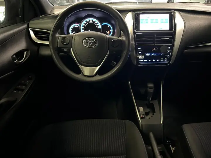 YARIS 1.5 16V FLEX XL PLUS CONNECT MULTIDRIVE