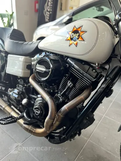 DYNA SUPER GLIDE CUSTOM