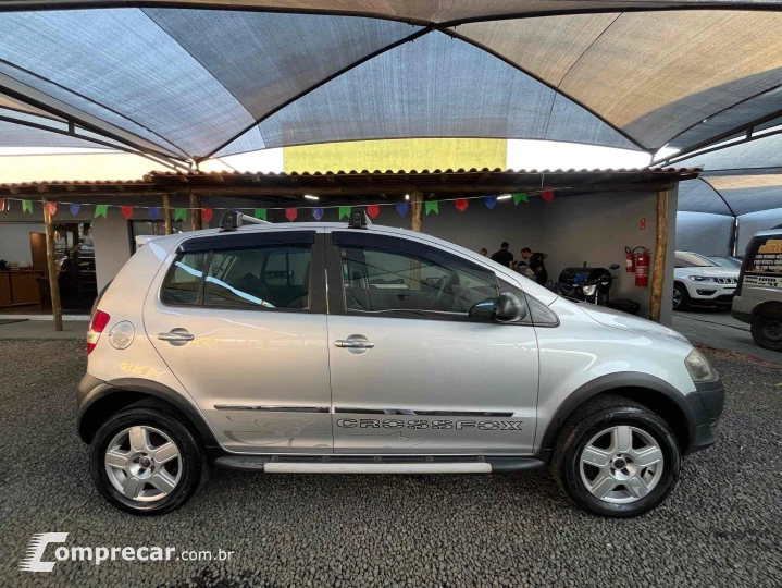 CROSSFOX 1.6 MI 8V FLEX 4P MANUAL
