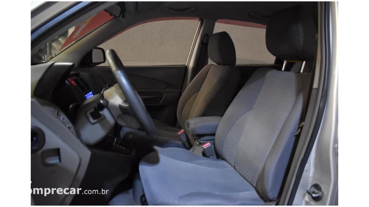 TUCSON - 2.0 MPFI GL 16V 142CV 2WD 4P AUTOMÁTICO