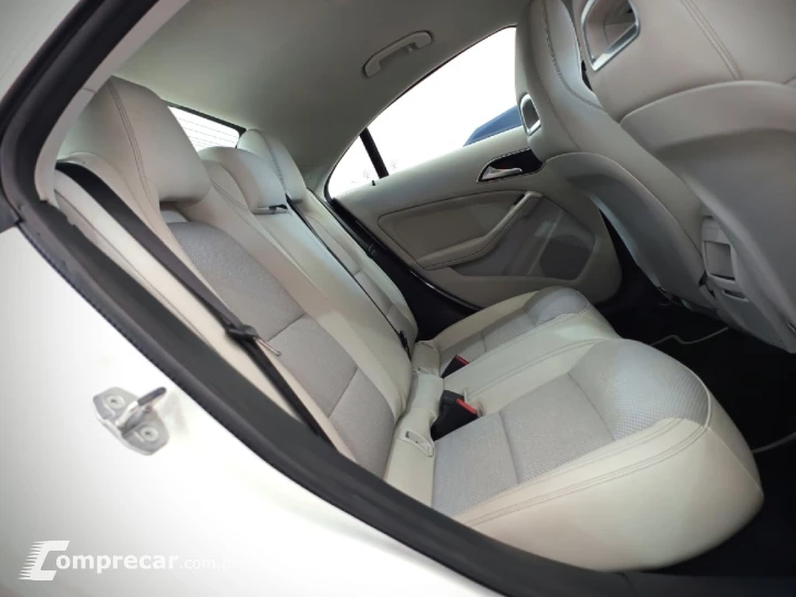 CLA 180 1.6 CGI GASOLINA 7G-DCT