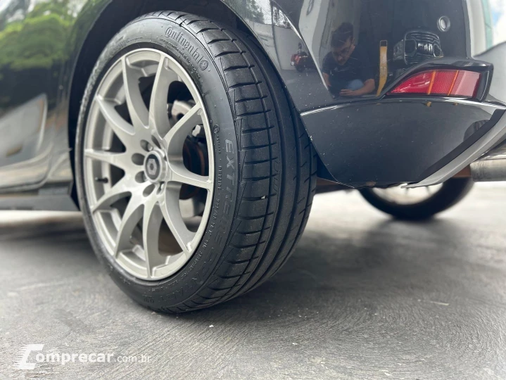 Sandero 2.0 16V HI-FLEX RS MANUAL