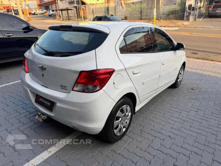 ONIX HATCH LS 1.0 8V FlexPower 5p Mec.