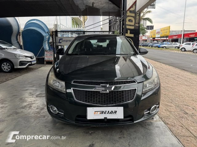 CRUZE SEDAN - 1.8 LT 16V 4P AUTOMÁTICO