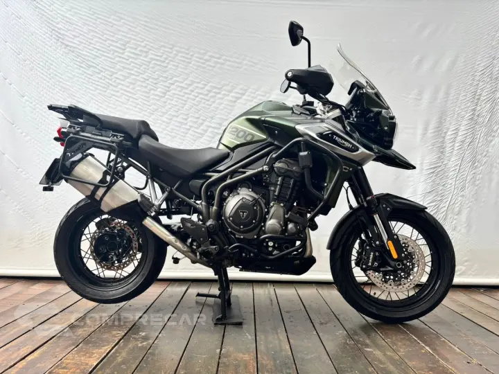 TRIUMPH TIGER 1200 XCX
