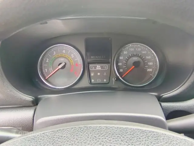 CLIO HATCH - 1.0 EXPRESSION 16V 4P MANUAL