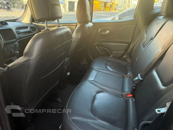 Renegade Long. T270 1.3 TB 4x2 Flex Aut.