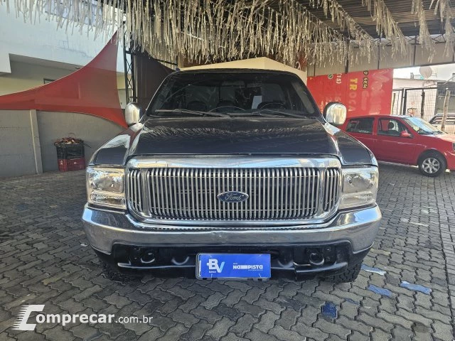F-250 - 4.2 XLT 4X2 CS TURBO INTERCOOLER 2P MANUAL