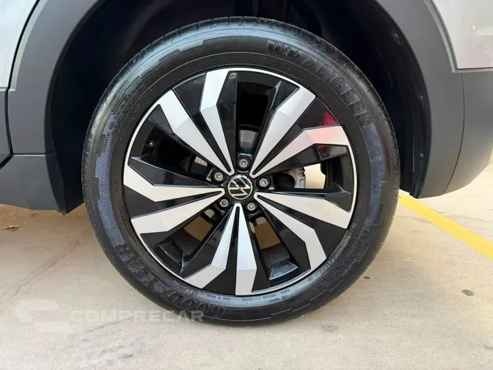 T-Cross 1.0 200 Tsi Total Flex Comfortline Automático