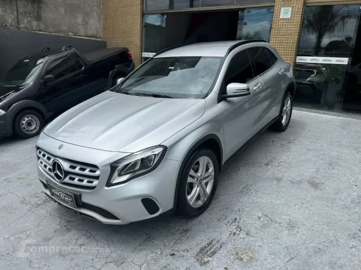 GLA 200 Style 1.6 TB 16V/Flex Aut.