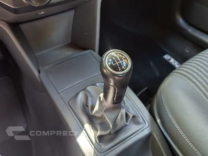 POLO 1.6 MI 8V FLEX 4P MANUAL