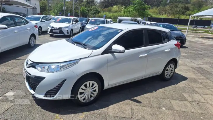 YARIS 1.3 16V FLEX XL LIVE MULTIDRIVE