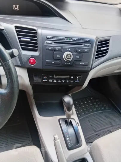 Civic LXS automático
