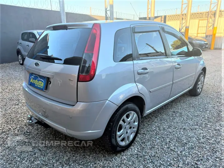 Fiesta Hatch 1.6 4P SE FLEX