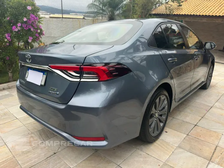 COROLLA 1.8 VVT-I Hybrid Altis