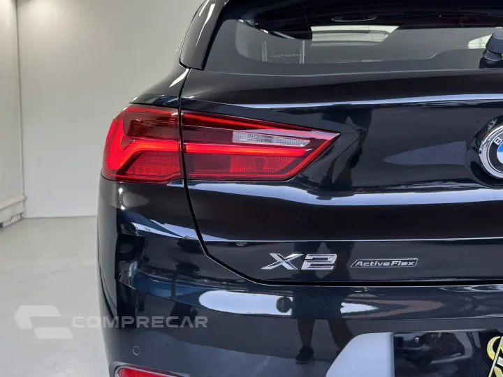 X2 2.0 16V Turbo Sdrive20i M Sport X Steptronic