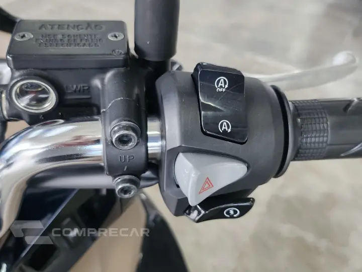 PCX DLX