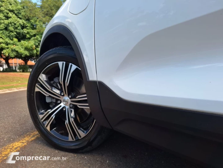 XC40 1.5 T5 Hybrid Inscription Geartronic