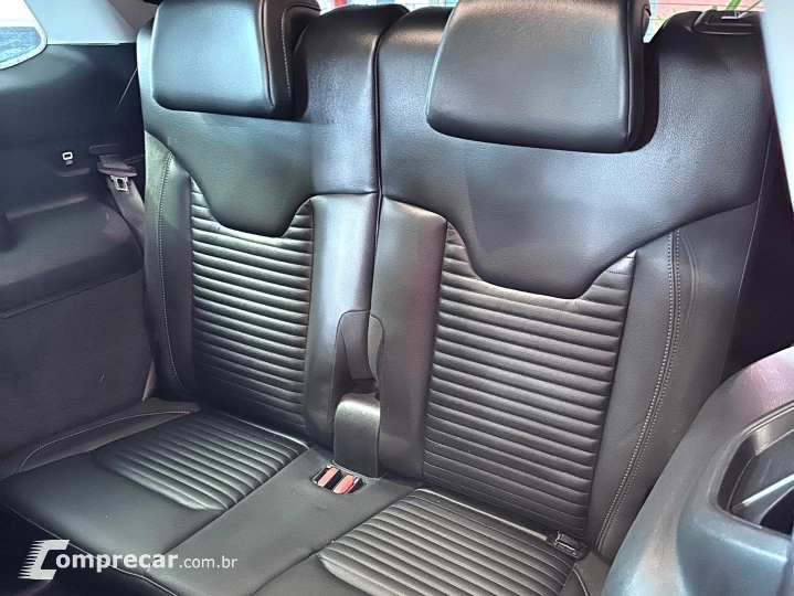 COMMANDER 1.3 T270 TURBO FLEX LIMITED AT6