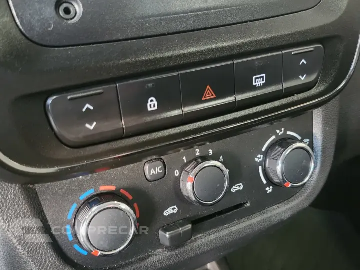 KWID 1.0 12V SCE FLEX ZEN MANUAL