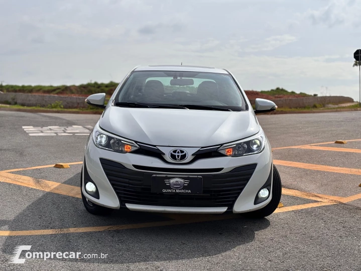Yaris Sedan 1.5 XLS CVT (Flex)